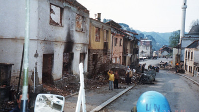 Bosnalı gazeteci Ukrayna'yı yalnız bırakan NATO'nun Bosna'daki ihanetini anlattı