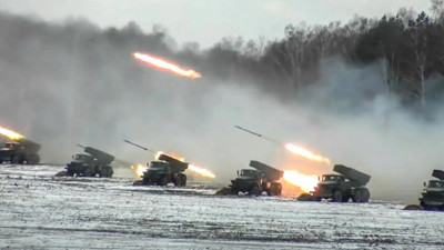 Rusya'da akademisyen ve gazetecilerden 'savaşa karşıyız' bildirisi