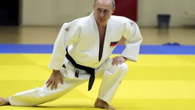 Putin'e bir darbe de spor dünyasından