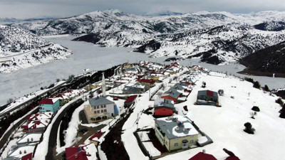 Gören aşık oluyor satılık ev arıyor