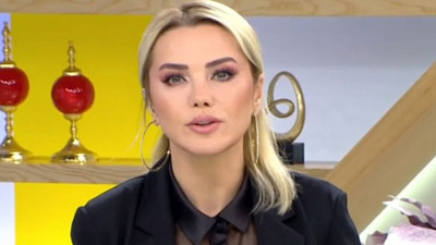 Ece Erken'in paylaşımına takipçileri anlam verememişti.