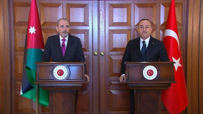 Mevlüt Çavuşoğlu: Suriyelileri göndermek için Ürdün'le birlikte çalışıyoruz