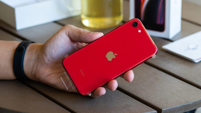 Apple, iPhone SE 3’ün tanıtılmasıyla o model güncellemeleri sona erecek!