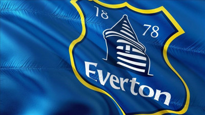 Everton Rus şirketler ile olan anlaşmalarını askıya aldı