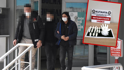 Şampuan ve el kremi kutusuna sakladığı uyuşturucuyla yakalandı