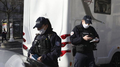 Fransa'da bir üniversitedeki bıçaklı saldırıda 4 kişi yaralandı