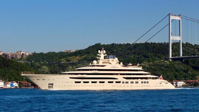 Almanya’nın ardından bir ülke daha Rus milyarderin yatına el koydu