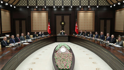 Pakdemirli'nin ardından koltuğu bırakacak iki isim belli oldu