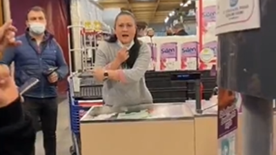 Zincir marketin Ayçiçek yağındaki zam oyunu deşifre oldu. Üstüne vatandaşı tehdit ettiler