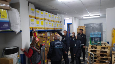 Raflarda olması gereken Ayçiçek yağları depoda çıktı