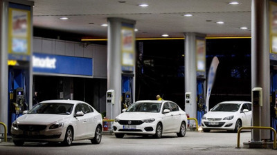 Vatandaşlardan akaryakıt zammı isyanı: Arabaları da sattıracaklar artık bisiklete döneceğiz