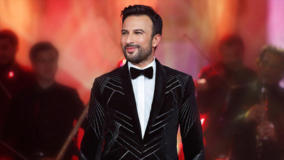 Tarkan, 8 Mart Dünya Emekçi Kadınlar gününü, Atatürk’ün sözüyle kutladı