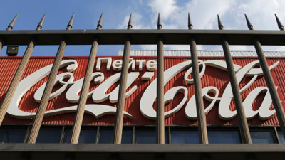 Coca-Cola Rusya'daki faaliyetlerini askıya aldı
