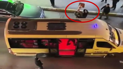 Minibüs şoförüne dubayla saldırdı! İşte o anlar...