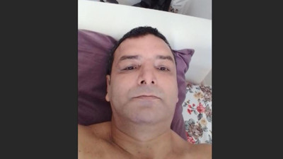 Yol kenarında çıplak cesedi bulundu