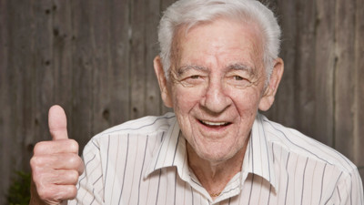 Yaşlı insanların kulak ve burnu neden gençlik haline göre daha büyük olur