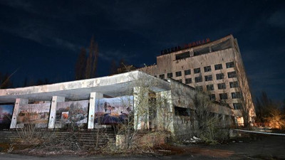 Çernobil Nükleer Santrali'nde elektrik tamamen kesildi
