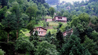 Trabzon Sürmene’de icradan satılık bina