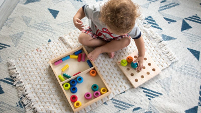 Çocuğunuzun kendi seçimlerini yapıp başarılı olmasını sağlayan 'Montessori Eğitimi' nedir