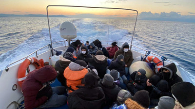Bodrum'da 23 kaçak göçmen kurtarıldı