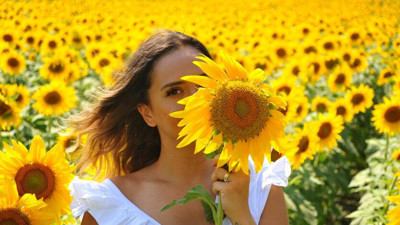 Tarlalar betona gömüldükten sonra Ayçiçeğine destek çıktı