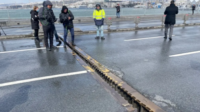 Son dakika... Trafiğe kapatılmıştı. Unkapanı köprüsü tekrar açıldı