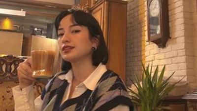 Köpekten kaçarken otomobilin çarptığı Rabia, yaşam savaşını kaybetti