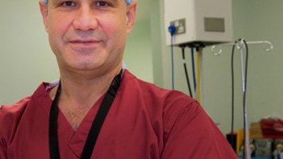 Erdoğan'ın eski doktoru "Kimse onlara gitsin diyemez" dedi. Turhan Çömez tıbbiyelilerin kahramanlıklarını anlattı