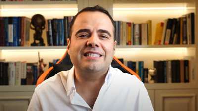 Özgür Demirtaş'ın eski tweetleri ortaya çıktı. Kıraç yayımladı