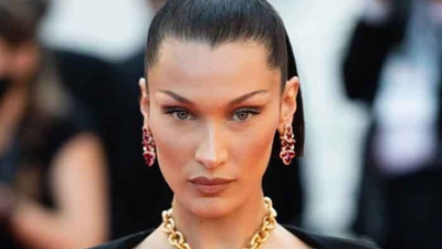 Bella Hadid: ''Keşke taşımaya devam etseydim''