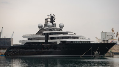 İspanya, Rus oligarka ait dünyanın en pahalı yatlarından biri olan Crescent’te el koydu