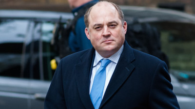 İngiliz Bakanı "Ukrayna Başbakanı'yım" diye biri arayıp kandırmıştı. Ukrayna Başbakanı'ndan olay gönderme geldi