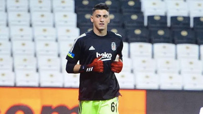 Emre Bilgin: 20 topa Beşiktaş'a geldim, hayallerimin peşindeyim