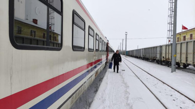 Çığ düştü! Doğu Ekspresi yolda kaldı