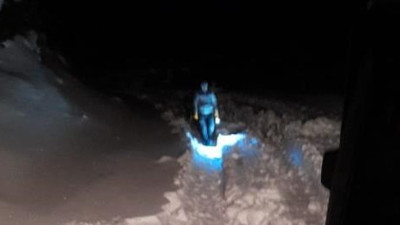 Kar keyfi çileye dönüştü ölümden döndüler