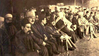 Türk'ün Başbuğu Türk'ün bayramında! Atatürk Nevruz etkinliğine böyle katılmıştı