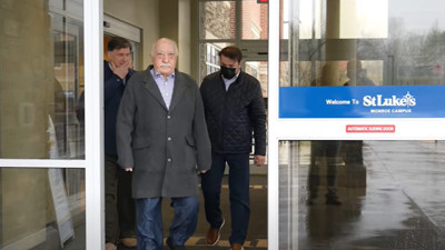 FETÖ elebaşı Gülen yeni görüntüleri ortaya çıktı. Fetullah Gülen'in çıkarken görüntülendiği hastanenin büyük sırrı