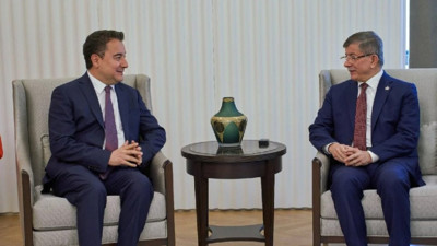DEVA Partisi lideri Ali Babacan dün Akşener bugün Davutoğlu'yla görüştü