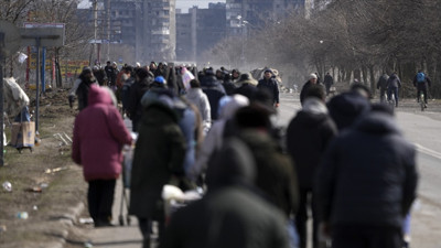 Mariupol'da 100 binden fazla sivil mahsur kaldı!
