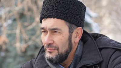 Rusya'dan büyük skandal! Kırım Tatar Kurultay Merkezi Seçim Komisyonu Başkanının evini bastılar