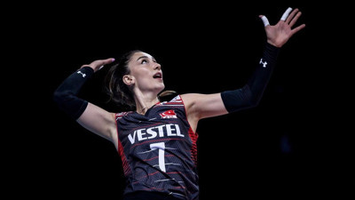 Filenin Sultanları'ndan Hande Baladın'ın bikinili pozları sosyal medyayı salladı.