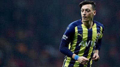 Fenerbahçeli Mesut Özil suskunluğunu bozdu! Kahreden haberi telefonda almış