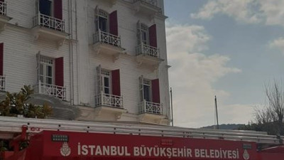 Büyükada’da tarihi otelde yangın
