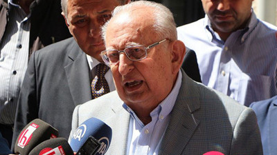 Hüsamettin Cindoruk yeni partisini açıkladı. Var mı diyeceğiniz diyerek duyurdu!