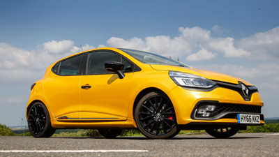 Benzinli ve mazotlu arabalarda fiyatlar düşüyor