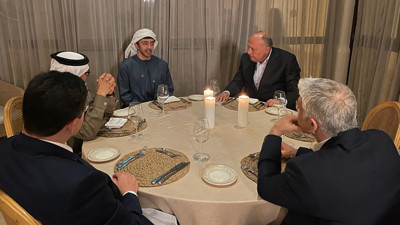 BAE, İsrail'le olan ilişkisini pekiştirdi. Birlikte yemek yiyip karar aldılar