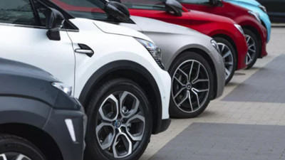 Otomobilde yeni zam dalgası
