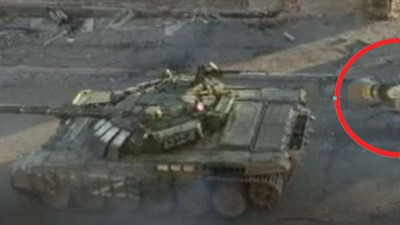 Tanksavar Rus tankına böyle isabet etti