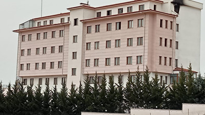 Ankara’da bir öğrenci yurdunda yangın çıktı