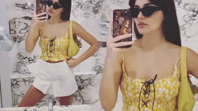 Hande Erçel süper minisiyle poz verdi! Yarım bluzun fiyatı şoke etti